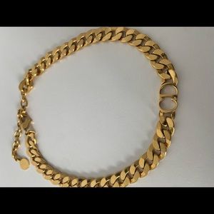 CHRISTIAN DIOR NECKLACE